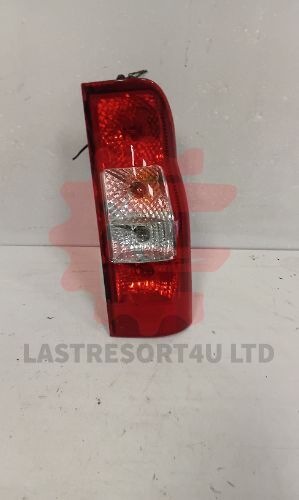 FORD Transit 85 T280s Fwd passenger rear light