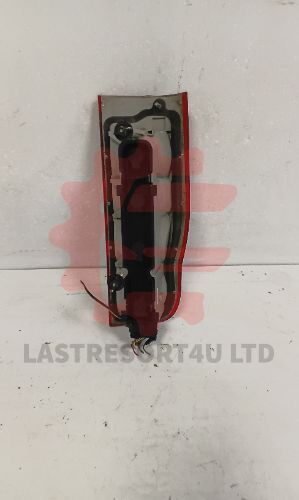 FORD Transit 85 T280s Fwd passenger rear light